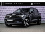 Volvo XC40 - 2.0 B4 Plus Dark | Trekhaak | Panoramadak | Harman Kardon Au