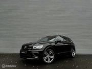 Volkswagen Tiguan - 1.5 TSI ACT Highline Business R | Pano | Elek trek