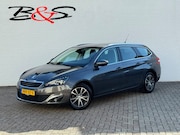 Peugeot 308 - SW 1.2 PureTech Allure Leder/alcantara Led koplampen Camera