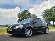 Volkswagen Golf - 1.6 FSI Sportline