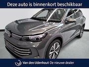 Volkswagen Tiguan - 1.5 eHybrid 204pk Elegance / Leder / Navigatie / 360-Camera