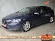 Volvo V40 - 1.6 T4 Momentum Automaat, trekh., clima, cruise, 17" lmv