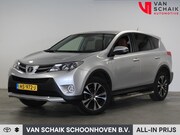 Toyota RAV4 - 2.0 Style 4WD dealer onderhouden, trekhaak, lichtbruin leder