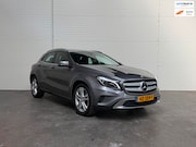 Mercedes-Benz GLA-Klasse - 180 Prestige automaat / afneembare Trekhaak / Stoelverwarmin