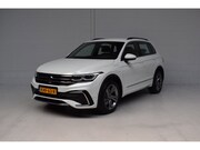 Volkswagen Tiguan - 1.4 TSI eHybrid R-Line Business+ VIRTUAL / EL.TREKHAAK / CAM