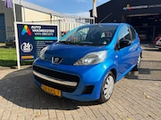Peugeot 107 - 1.0-12V XR