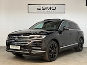 Volkswagen Touareg - 3.0 TSi eHybrid 4MOTION Panoramadak Trekhaak Luchtvering ACC
