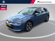 Volkswagen Golf - 1.5 eHybrid Life Edition Panoramadak · Achteruitrijcamera ·