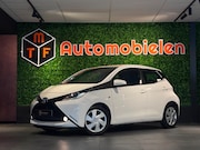 Toyota Aygo - 1.0 VVT-i X-PLAY |NAVI|CAMERA|SUPERSTAAT