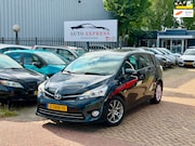 Toyota Verso - 1.8 VVT-i Business Aut/Aico/Navi/PanoDak/camra/trekhaak/Nap/