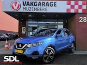 Nissan Qashqai - 1.3 DIG-T N-Connecta 160 PK!! // PANO-DAK // NAVI + CARPLAY