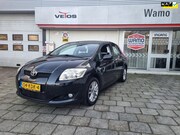 Toyota Auris - 1.6-16V Dynamic