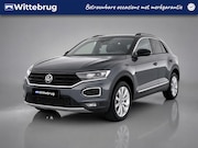 Volkswagen T-Roc - 1.5 TSI Style Business / Pano / Digitaal dashboard / Camera