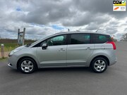 Peugeot 5008 - 1.6 THP Family 5p