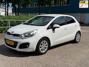 Kia Rio - 1.2 CVVT Super Pack 5DRS Clima PDC LED Keyless 1 jaar APK