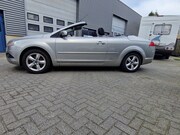 Ford Focus - 1.6 Cool & Sound
