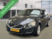 Volvo V60 - 1.6 T3 Summum AIRCO CRUISE PSENSOR XENON LEDER
