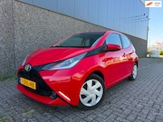 Toyota Aygo - 1.0 VVT-i x-play/Dealer OH/CAMERA/AIRCO