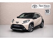 Toyota Aygo X - 1.0 VVT-i S-CVT Envy Automaat | Cabrio dak | Apple Carplay /