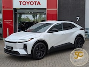 Toyota C-HR - First Edition 77 kWh NIEUW & DIRECT LEVERBAAR! STOEL/STUURWI