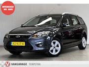 Ford Focus - 1.6 Comfort /D-Riem Verv. 168.000KM /Voorruitverw. /Trekhaak