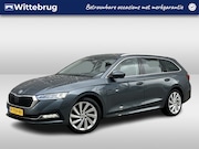 Skoda Octavia - Combi 1.4 TSI iV PHEV Business Edition Plus / Navigatie / Ap