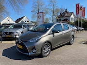 Toyota Yaris - 1.3 VVT-I 4-CILINDER 5-DEURS / NAVI / CAMERA / AIRCO-ECC / L