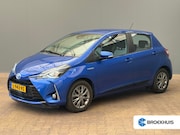 Toyota Yaris - 1.5 Hybrid Executive Automaat! | Camera | All Season Banden!