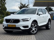 Volvo XC40 - 2.0 T4 Momentum