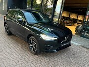 Volvo XC60 - 2.0 Recharge T6 AWD R-Design|Pano|Camera|CarPlay|Zwart-Zwart