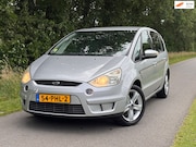 Ford S-Max - 2.0-16V | | Airco + Cruise control Nu € 1.750,