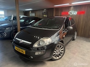 Fiat Punto - 1.4-16V Multiair Emotion/ Navi /Cruise Control