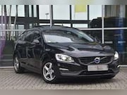 Volvo V60 - D3 Summum | ACC | Leder | Schuifdak | Trekhaak