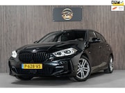 BMW 1-serie - 118i Automaat M Pakket LED NAVI Sfeer Verlichting