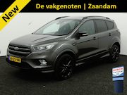 Ford Kuga - 1.5 EcoBoost Vignale elecTrekhaak, riem gedaan, 19"velg, pan