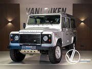 Land Rover Defender - 2.2D by Piet boon