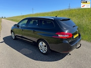 Peugeot 308 - SW 1.2 PureTech Blue Lease Executive
