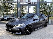 BMW 1-serie - 118i High Executive M-PAKKET HUD SFEER ACC
