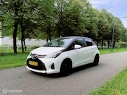 Toyota Yaris - 1.0 VVT-i Aspiration Bi-Tone*SCHERM*AIRCO*NAP