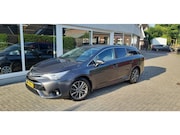 Toyota Avensis - Touring Sports 1.8 VVT-i Dynamic Automaat/Trekhaak/Cruise-co