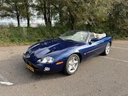 Jaguar XK - 8 4.0 V8 Convertible