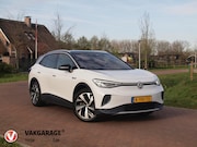 Volkswagen ID.4 - First 77 kWh | Camera | Trekhaak | Sfeerverlichting | Apple