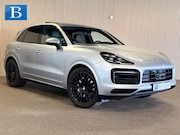 Porsche Cayenne - 3.0 E-Hybrid SPORT DESIGN-PANO-SPORT CHRONO-14 VOUDIG-VIERWI