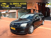 Toyota Avensis - 1.8 VVTi Terra