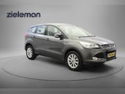 Ford Kuga - 1.5 Titanium 4WD Automaat - Navi, Clima, Half Leer, Trekhaak