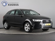 Audi Q3 - 1.4 TFSI CoD Sport Pro Line S (Trekhaak / Pano / Stoelverwar