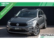 Volkswagen T-Roc - 1.5 TSI Sport PANO AUTOMAAT ACC LED NAVI