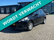 Peugeot 2008 - 1.2 VTi 1e eigenaar Airco Cruise Trekhaak 1100kg. Historie H