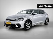 Volkswagen Polo - 1.0 TSI Life Edition | 95 PK | Sensoren | Stoelverwarming |
