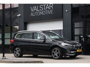 BMW 2-serie - 220i High Executive | LED | TREKHAAK | STOELVERWARMING | FAC